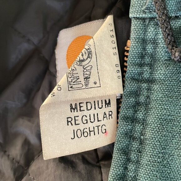 Carhartt Men’s Work Jacket, Size Medium Regular. Great Condition! - Picture 3 of 6